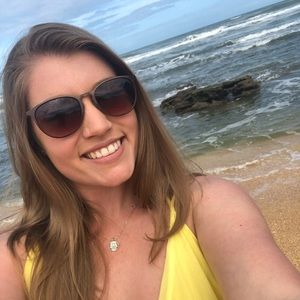 Meet your Posher, Brooke